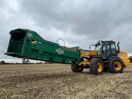 Spread-a-Bale ST : Simplifier le paillage, maximiser l'efficacité